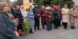 Изображение - Возложение цветов